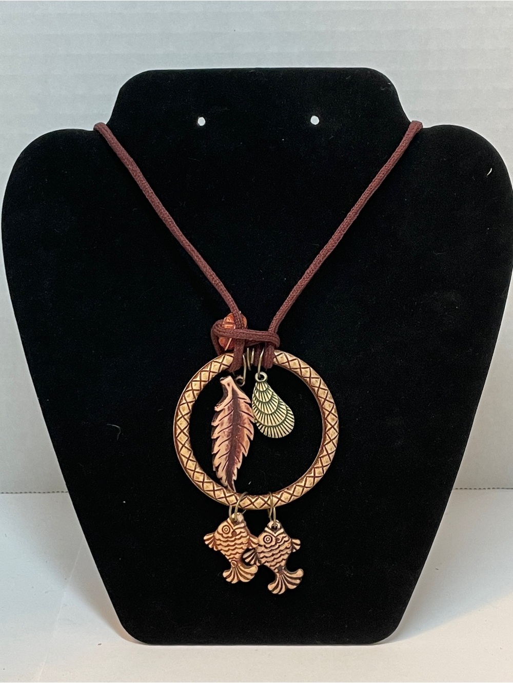 Vintage Statement Necklace With Round Circle Pendant With Dangling Fish Leaves
